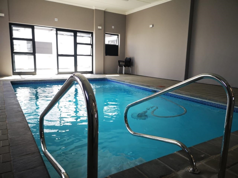 1 Bedroom Property for Sale in Buhrein Western Cape